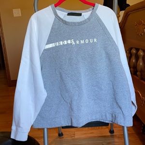 Under Armor Sweatshirt